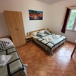 Apartment Brasina