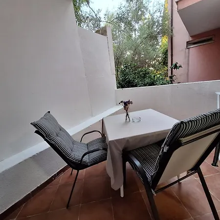 Brasina アパート