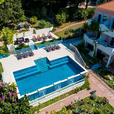 アパート Brasina