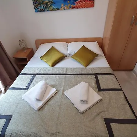 Brasina Apartment *