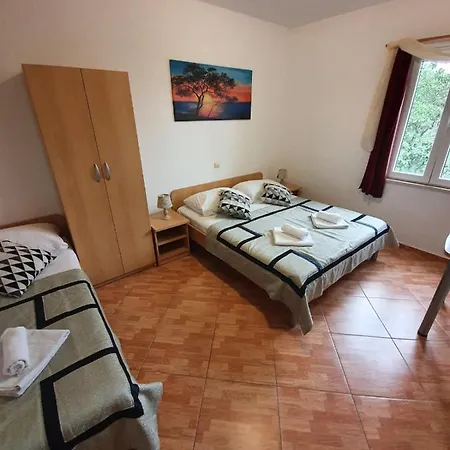 公寓 Brasina