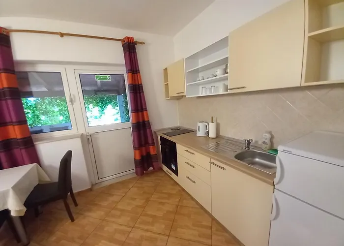 アパート Brasina