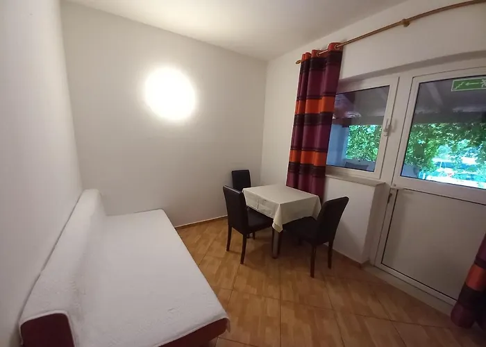 アパート Brasina *