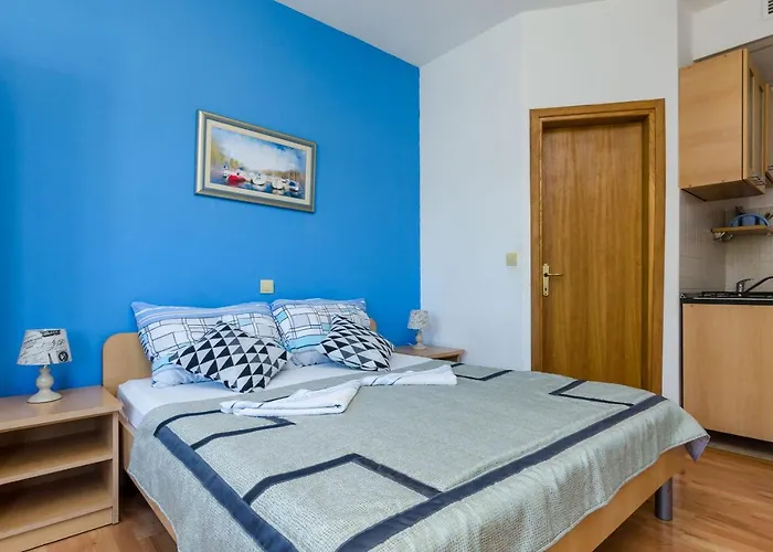 アパート Brasina