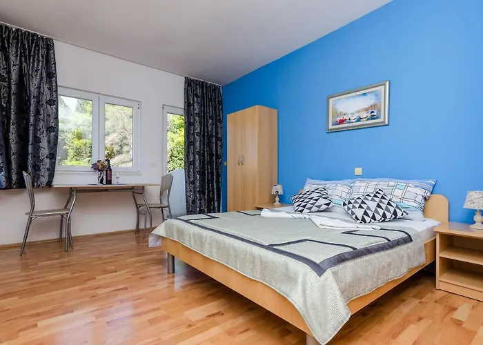 アパート Brasina