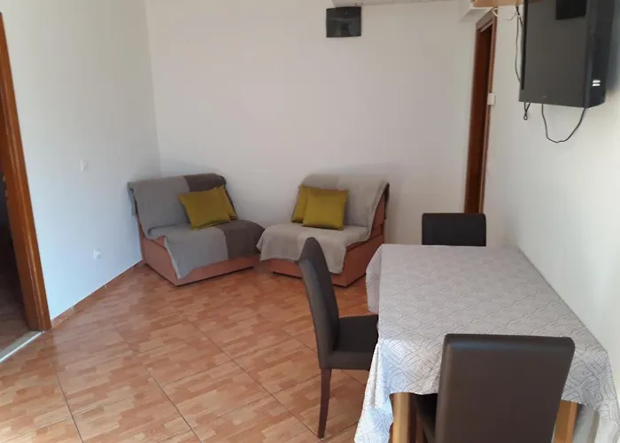 アパート Brasina *